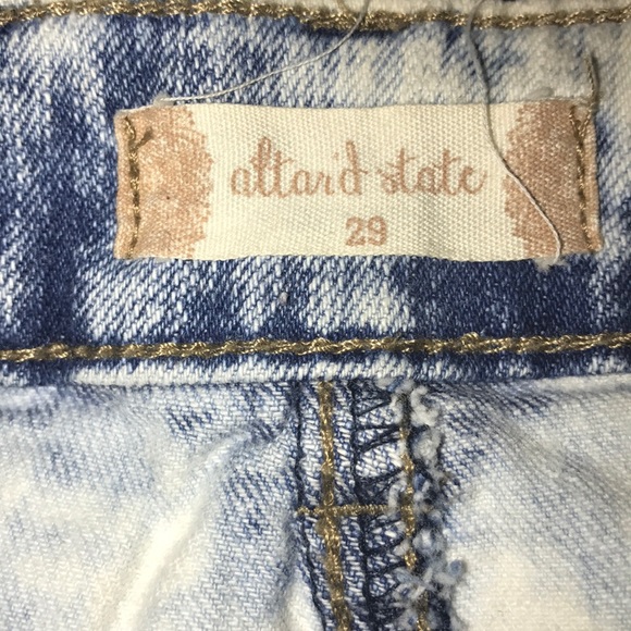 Altar'd state jean shorts - Picture 3 of 3